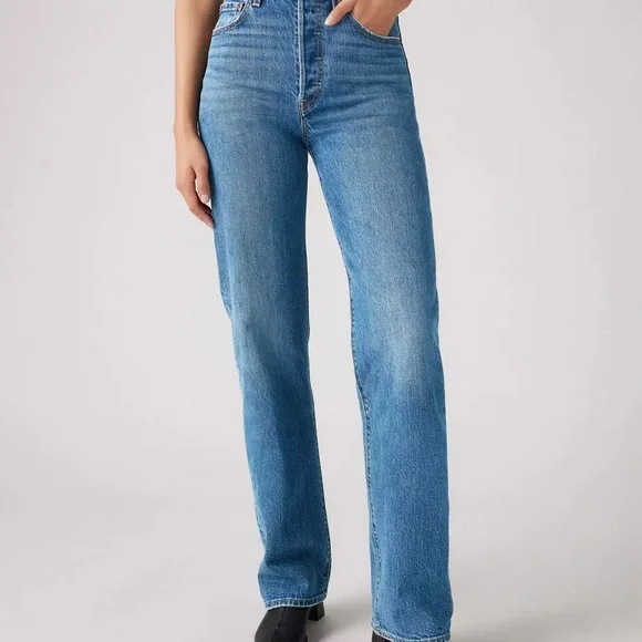 Levi's Ribcage Straight - Picture 2 of 6